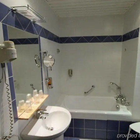 Hotel Agate 3*